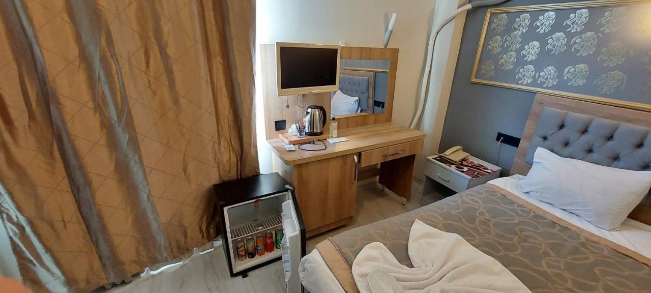 Paris Hotel Cafe Restaurant اسطنبول المظهر الخارجي الصورة