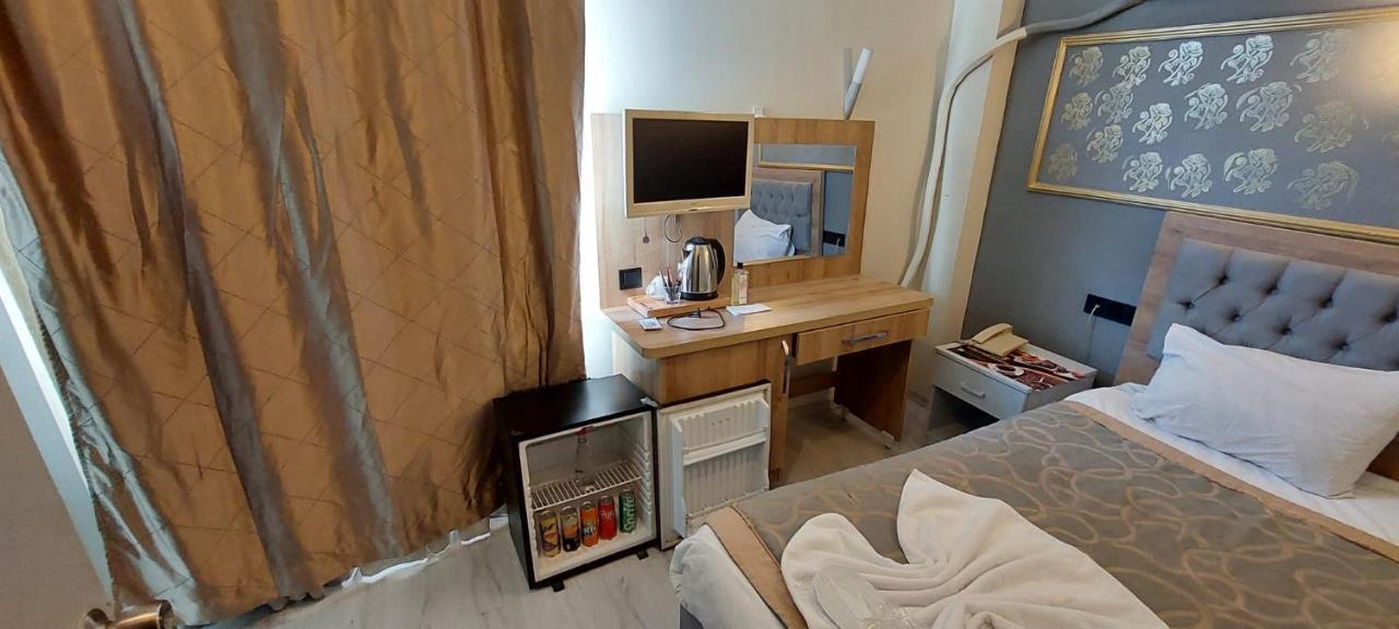 Paris Hotel Cafe Restaurant اسطنبول المظهر الخارجي الصورة